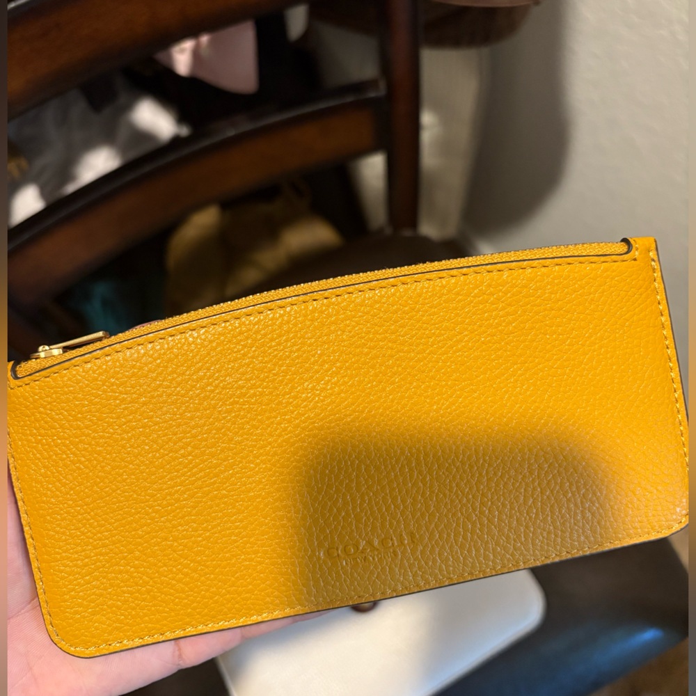 Coach Noa Pop up Messenger #C5368 - Picture 6 of 8